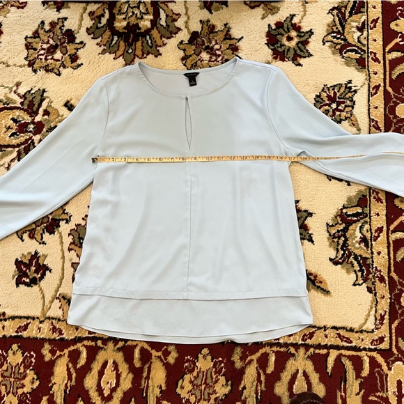 Nice pale blue Ann Taylor Blouse - Picture 4 of 5
